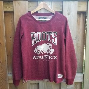 ROOTS burgundy long sleeve sweatshirt